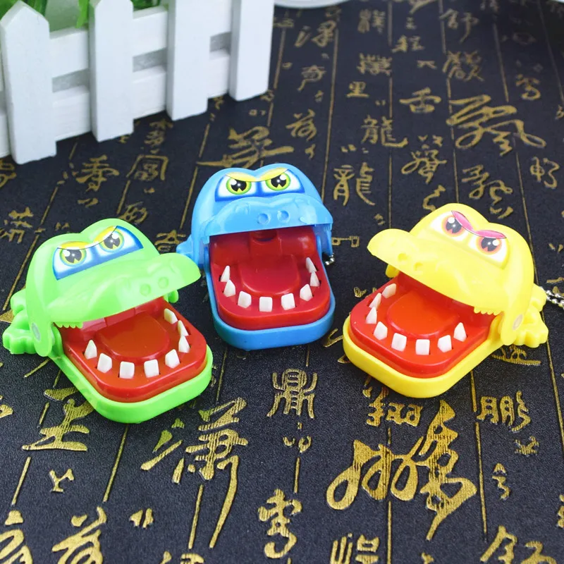 2 шт. двойная игра крокодил Рот дантист кусает палец игрушка рандомная
