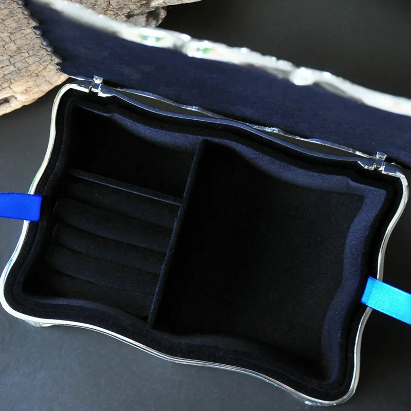 Painted Pan Ruoola Jewelry Box European Ring Boxes Princess Earrings Bracelets Necklaces Gift Organizer Zinc Alloy Storage Box Painted Pan Ruoola Jewelry Box European Ring Boxes Princess Earrings Bracelets Necklaces Gift Organizer Zinc Alloy Storage Box