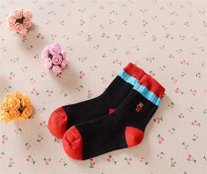 4 пар/лот, коллекция года, детские носки на весну и осень, носки релентные, игла сердечника вышивка медведь A-cll-008-4 - Цвет: Черный
