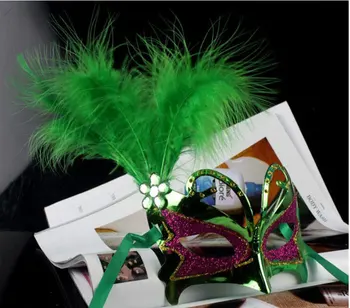 

New Stage Performance Feather Masks Gold Butterfly Princess Half Face Halloween Eye Masks Wholesale