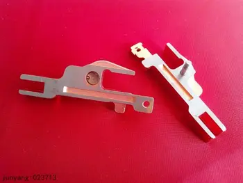 

SEWING MACHINE ACCESSORIES SPARE PARTS HIGH QUALITY SEWING FEED DOG HOLDER A10025 FOR UNION SPECIAL