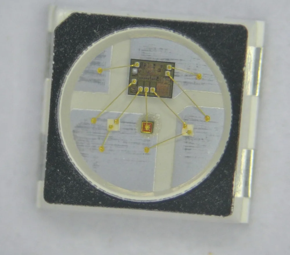 Светодиодная лампа SK6812 полноцветная с обратной связью RGB 3535 черной рамкой со