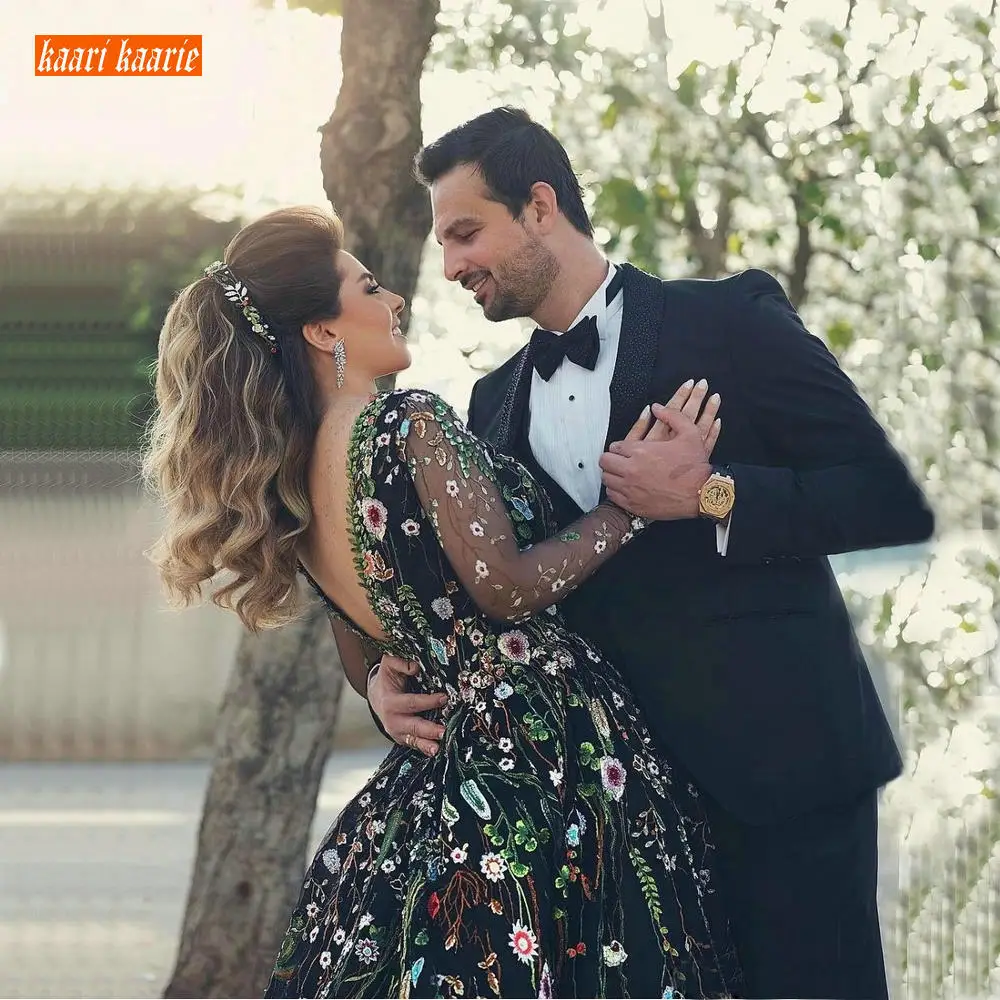 Elegant Black Embroidery Evening Dress Long Sleeve Formal Dresses 2019 Plus Size Evening Gown V Back Celebrity Pageant Gowns New