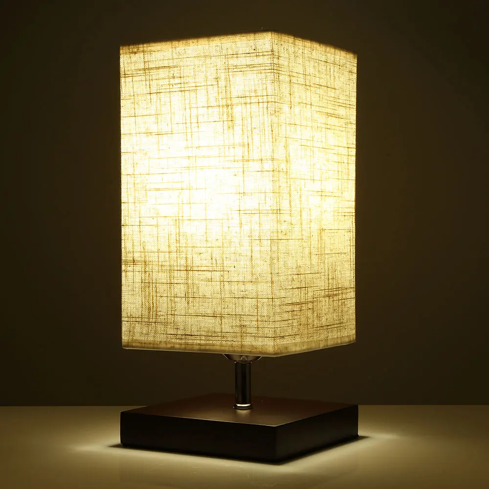 

Lightme 2018 Hot Sale 60W TD - 6004 Unique Bedside Table Lampshade For Bedroom With US/EU Plug