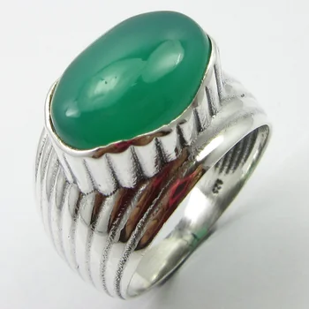

Solid Genuine Oval Green Onyx Ring Sz 7.75 7.1 Grams Unique Designed