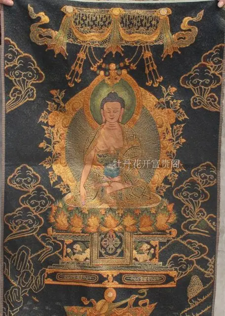 

Chinese Antique collection the Thangka embroidery buddha diagram