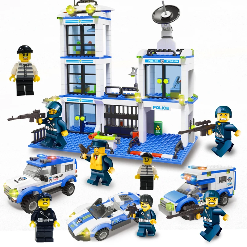 

818-858PCS Small Building Blocks 4 Shapes 8PCS Figures City Police Station City Police Team Suitcase Gift Toy For Children