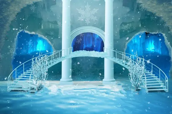 Frozen Inspired Elsa Ice Castle Staircase Arch Column