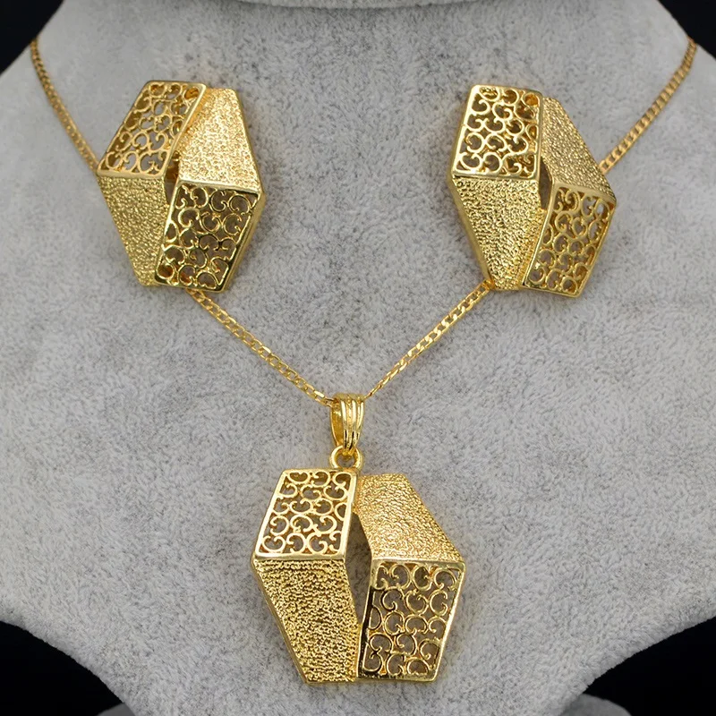 

Sunny Jewelry Alloy Geometric Hollow Out Fashion Jewelry 2019 Necklace Earrings Pendant Jewelry Sets For Women For Party Wedding