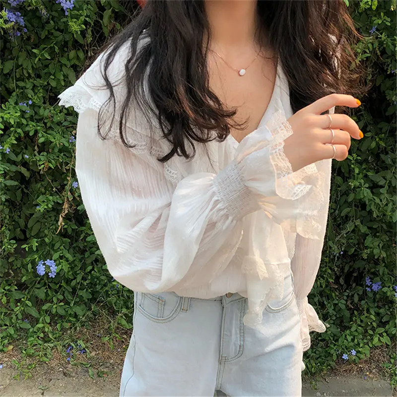 الغريبة كيتي كوريا شيك عارضة الطازجة الخامس الرقبة مضيئة الأكمام 2019 الصيف كم كامل الحلو الإناث أنيقة الصلبة الطازجة قميص 2 الألوان