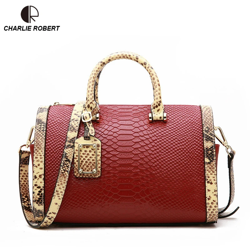 

2019 New High Quality Leather Luxury Design Elegent Serpentine Shoulder Bag Summer Fashion Style Crossbody Bags Satchels