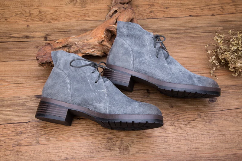 gray3