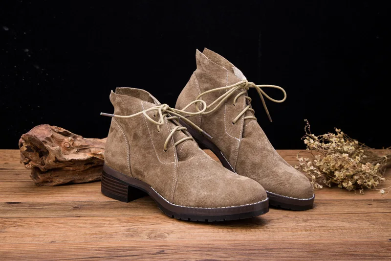 Khaki3