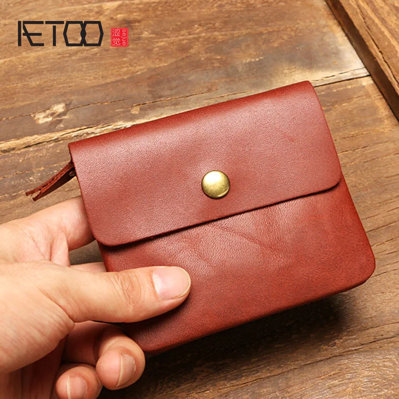 

AETOO Men's leather retro wallet, mad horse leather female card bag, handmade mini bag
