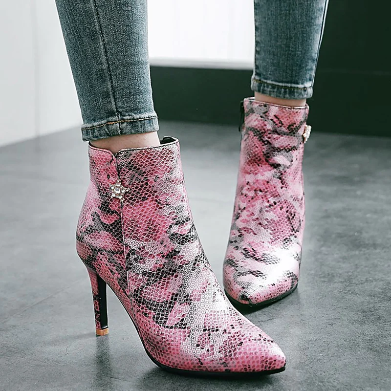 

Ankle boots for women short plush Warm Winter boots Rhinestone zip female boot Plus size 34-43 Snake print Booties woman 2019