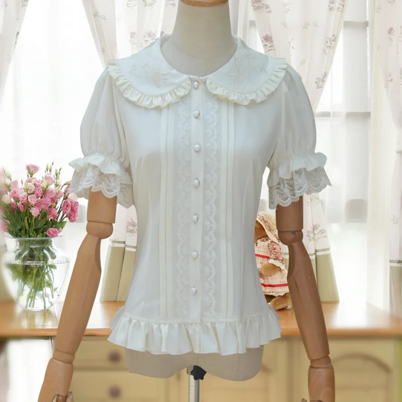 Милая рубашка в стиле Лолиты с коротким рукавом и цветочной вышивкой, воротник Питер Пэн, белая блузка с оборками для женщин