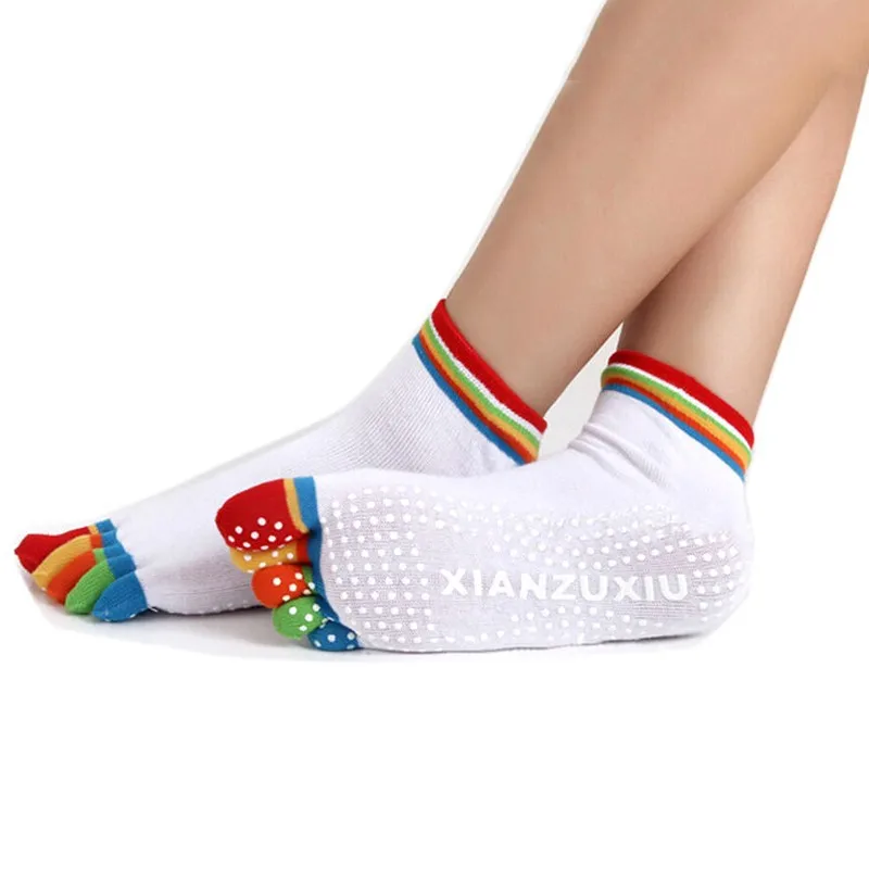 1 пара, 6 цветов, новинка, противоскользящие женские носки для йоги, прочные цветные хлопковые носки для йоги с рукояткой на лодыжке и пятью пальцами