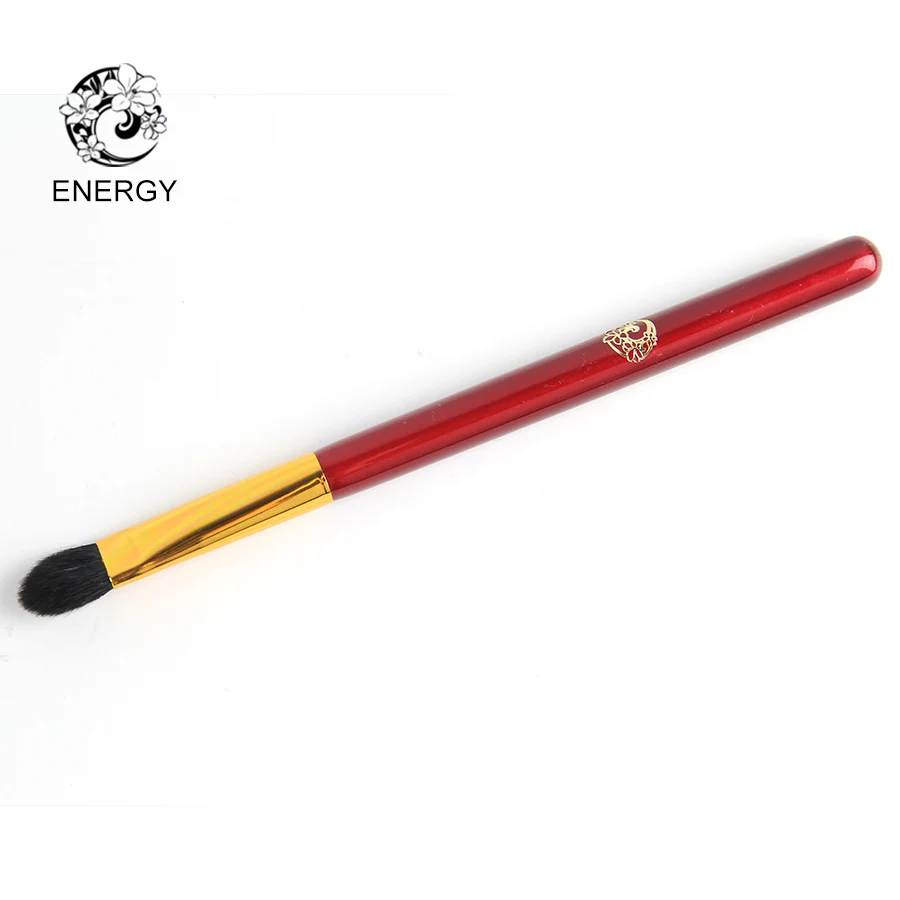 large eyeshadow blending brush