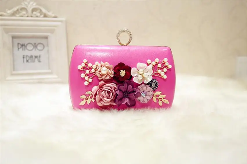 2022 High Quality Luxury Handmade Flowers Evening Bags Brand Dinner Clutch Purse With Chain Flower Banquet Bags MN258