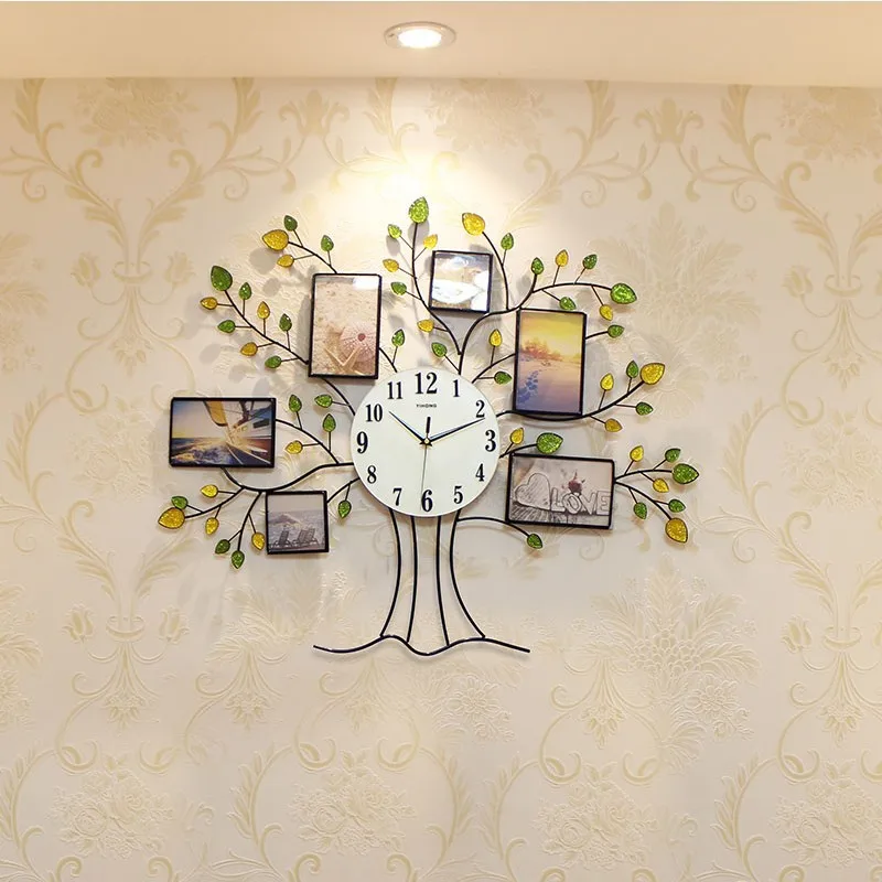 

European Photo Frame Creative Personality Wall Clock Modern Home Fashion Living Room Clock Mute Simple Decorative Quartz Clock