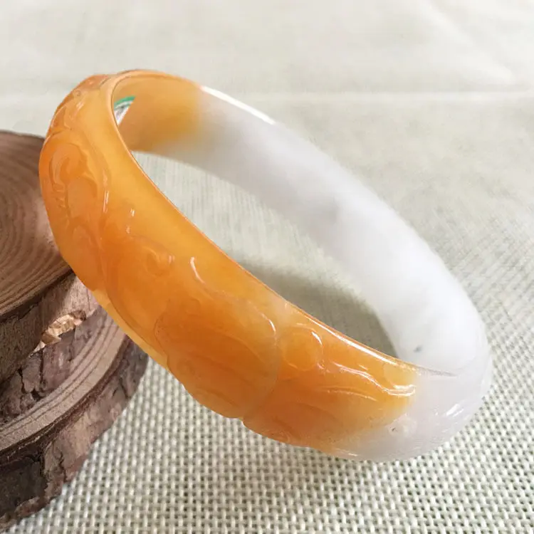 

FREE SHIPPING>>>@@ A-144 China Beautiful Hand-carved Orange Jadeite Jade Gem Bracelet Bangle 67mm NEW
