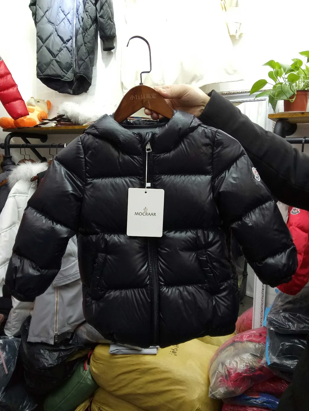 

Girls Down Jacket Boys Down Coat Hooded Collar Children White Duck Down Outerwear Child Clothing Black Red