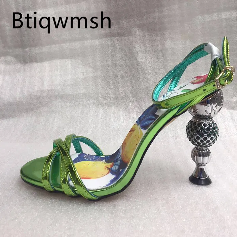 

2019 Sexy Gladiator Sandals Women Open Toe Narrow Band Rhinestone Ball Metal Strange High Heel Shoes Woman Party Shoes