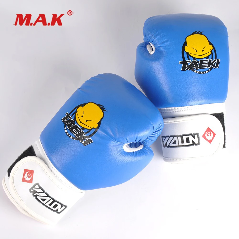 

Blue Boxing Glove Protector use in Kickboxing Kick Box Training and Taekwondo Sanda Martial Arts Practice for Children Kids