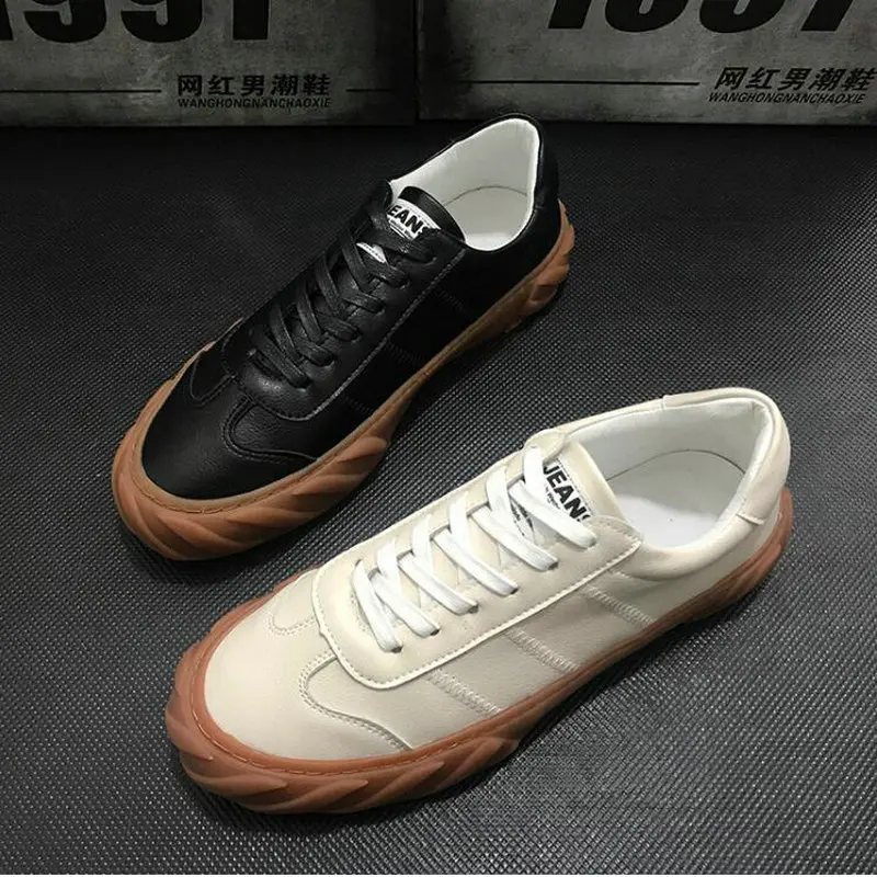 High quality Italian design Fashion Comfortable Men's Black white flats Leather Shoes Men Casual sneaker lace up Shoes VV-77