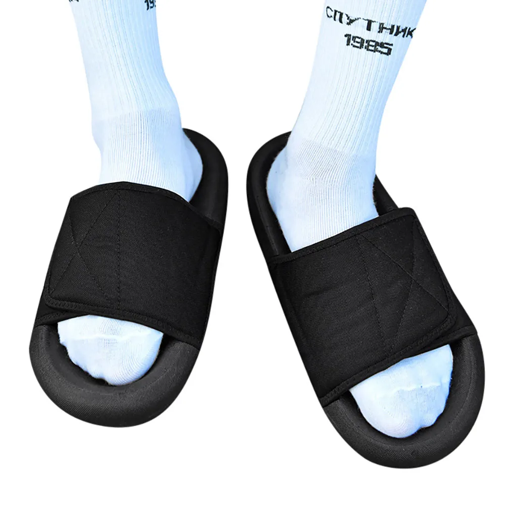 

Mens Slippers Breathable Star Striped Kanye West Comfortable Flip Flops Beach Slippers Outdoor New Summer Sandals Men 2019