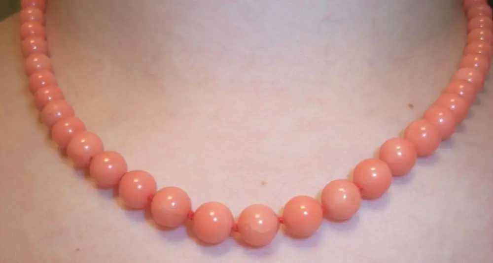 

Hot sell ->@@ 6-7mm GENUINE CORAL 18" Knotted NECKLACE STRAND Beautiful Natural Beads AAA -Top quality free shipping