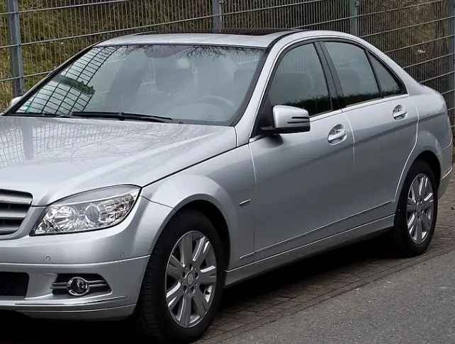 Хромированная отделка передней противотуманной фары для Mercedes Benz W204 2007 2010