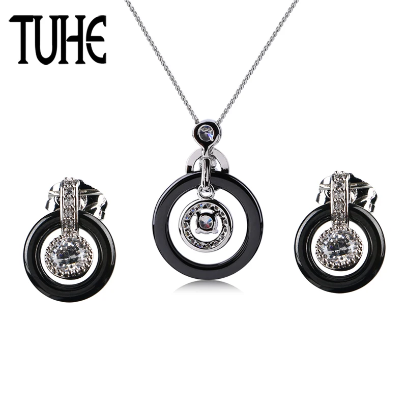 

2018 White Crystal Stone Women Sets Jewelry Black Smooth Circle Pendant Neckalce Stud Earrings With Cubic Zircon Christmas Gift