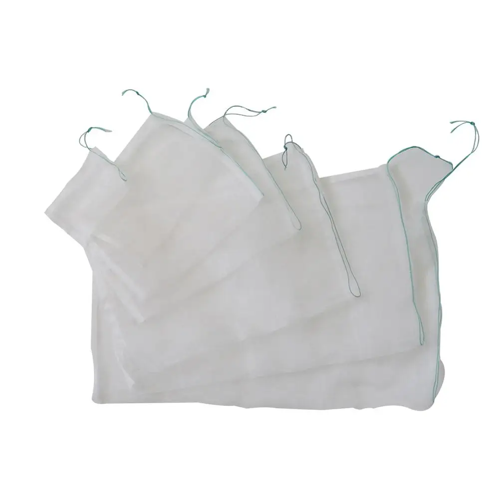 

4Pcs Durable Nylon Plant Protection Net Bags Garden Fruit Vegetable Anti Bird Insect Pest Drawstring Protective Mesh Netting Bag