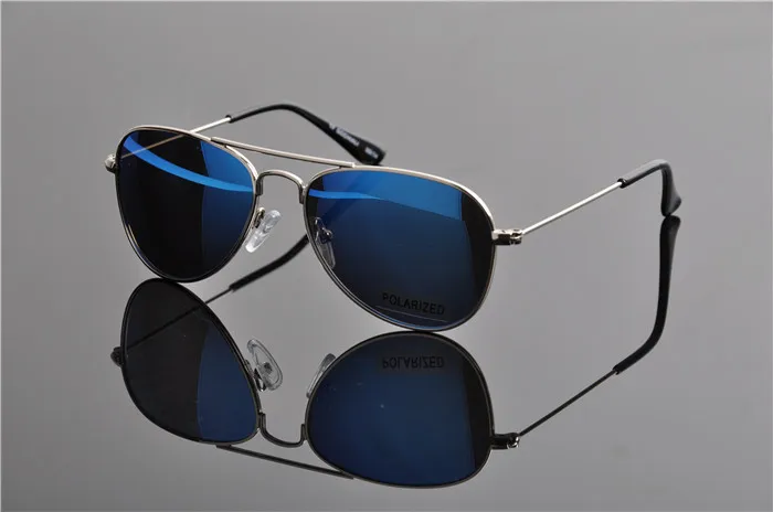 Горячие модная детская UV400 поляризованный покрытие Солнцезащитные очки для женщин дети Зеркала очки Защита от солнца Очки с Case Ткань dm0831