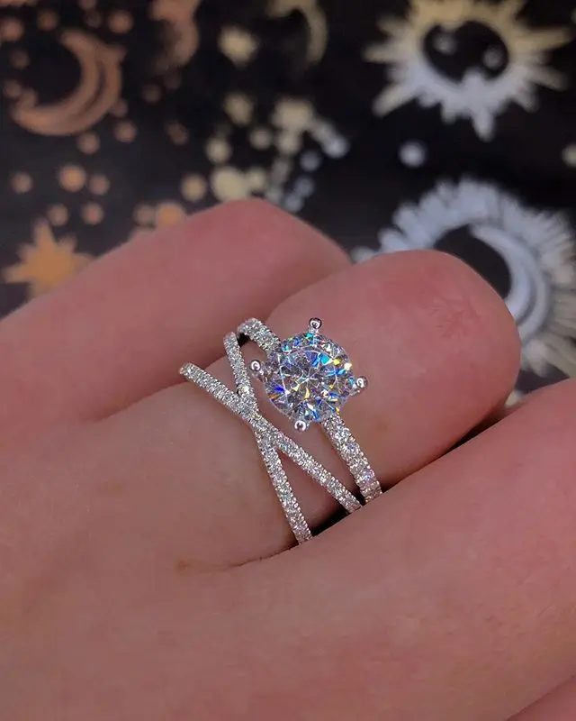 

Huitan Fancy Cross Twine Ring With Square Cubic Zirconia Stone Elegant Finger Ring Band For Women Anniversary Surprise Gift