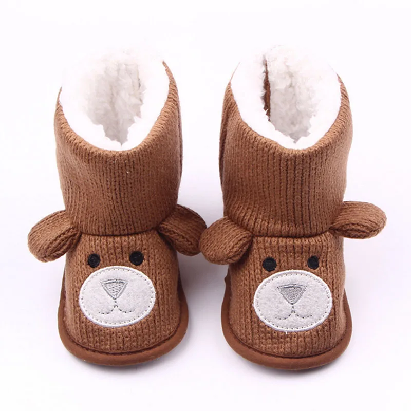 Buy knitting wool baby shoes can not afford to newborn