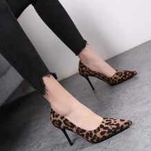 XZ010 Spring Autumn Women Shoes Sexy Thin High Heel Pumps Lady Pointed Toe Shallow Women Pumps Female Flock Leopard High Heels цена XZ010 Spring Autumn Women Shoes Sexy Thin High Heel Pumps Lady Pointed Toe Shallow Women Pumps Female Flock Leopard High Heels цены онлайн