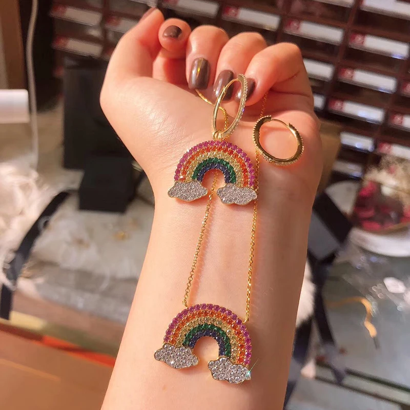 

UILZ Summer High Quality Shiny Colorful Crystal Trendy Pendant Necklaces for Women Fashion Jewelry Party Gifts UNL1076