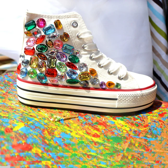 

Spring new color acrylic diamond raised water drill high help canvas shoes