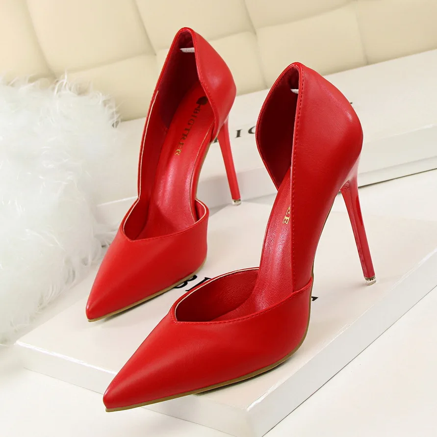 

2019 New Fashion Simple Sexy Nightclubs Thin Women Shoes with Super High Heel Shallow Mouth Pointed Hollow Shoes Wedding Shoes
