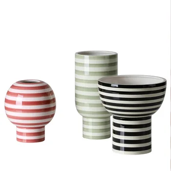 

Colored Stripe Ceramic Vases Arrangement Living Room Creative Arrangement Vase Designer Home Decor Crafts drop shipping