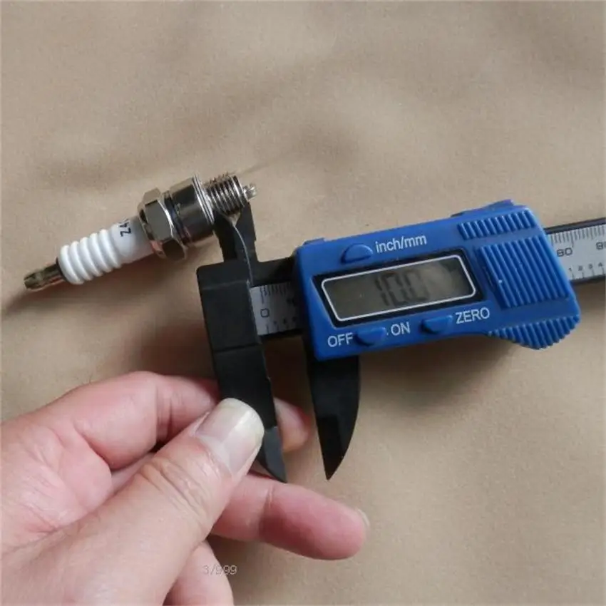 SPARK PLUG Z4C 6