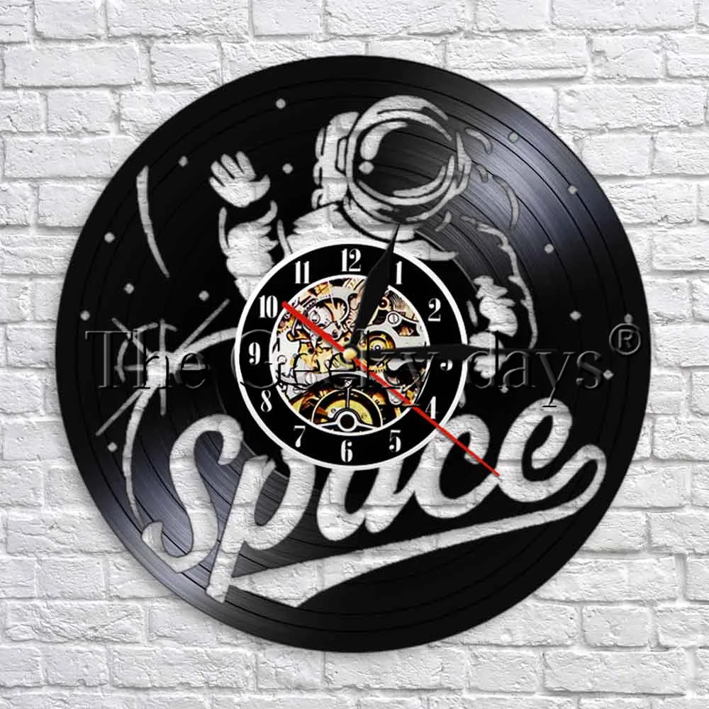 1 шт пространство комнаты Настенные часы скафандр Винтаж Виниловая пластинка часы астронавт декоративные часы ручной работы подарок для