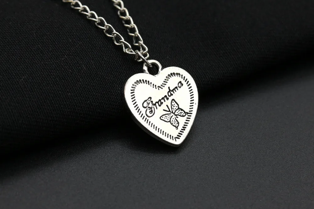 2719308508_2130544268