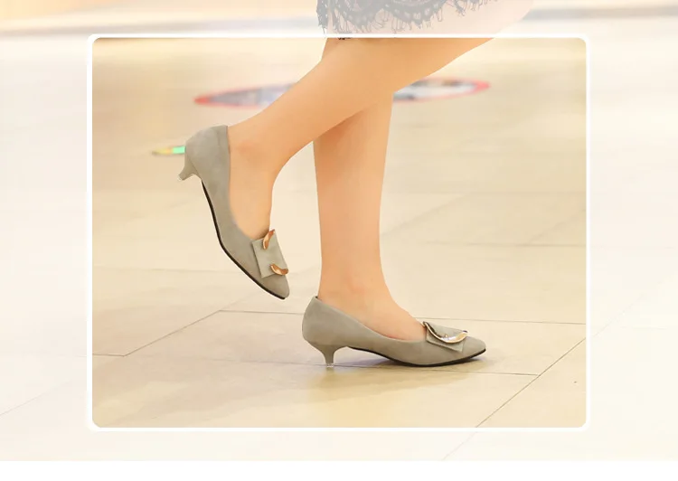 Весенние офисные женские модельные туфли из органической кожи; модные туфли-лодочки с острым носком на низком каблуке с пряжкой; Милая женская обувь; zapatos mujer; WSH3193