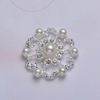 

(M0347P) 32mm rhinestone metal embellishment,ivory pearl,silver plating,flat back