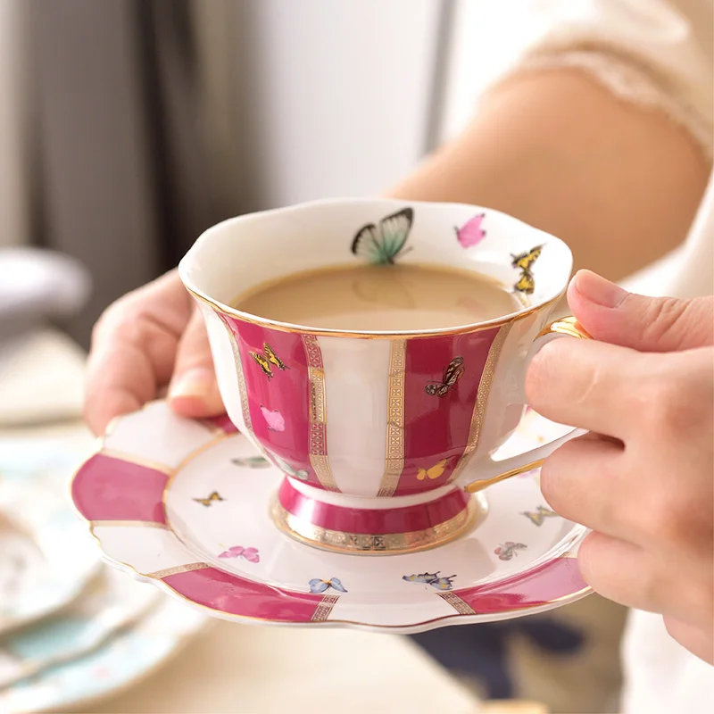 

Butterfly Coffee Cup Set Porcelain Drinkware Ceramic Coffee Tea Cup With Spoon Top Quality Bone China Cups And Saucers
