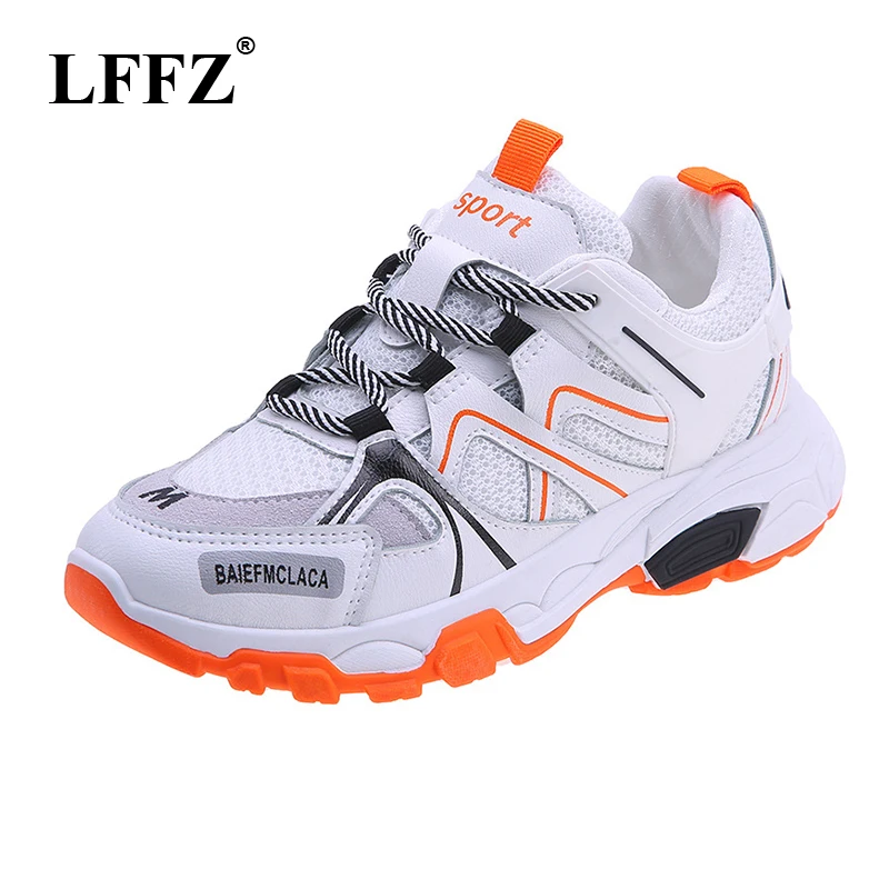 

2019 Women shoes triple S Sneakers Balencia Rriumph Street ulzzang Race Runner DAD Chunky Shoe Dope Balanciaga Women shoes ST335