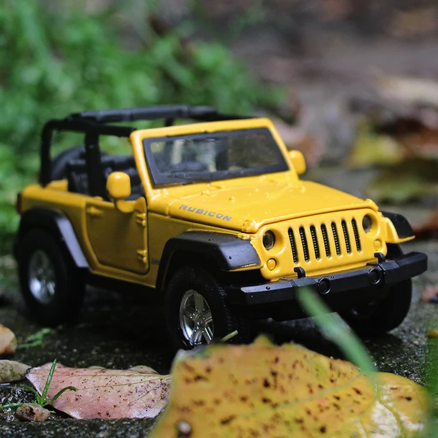 MZ 132 multiple Colour SUV Jeep Wrangler Die cast metal Alloy car